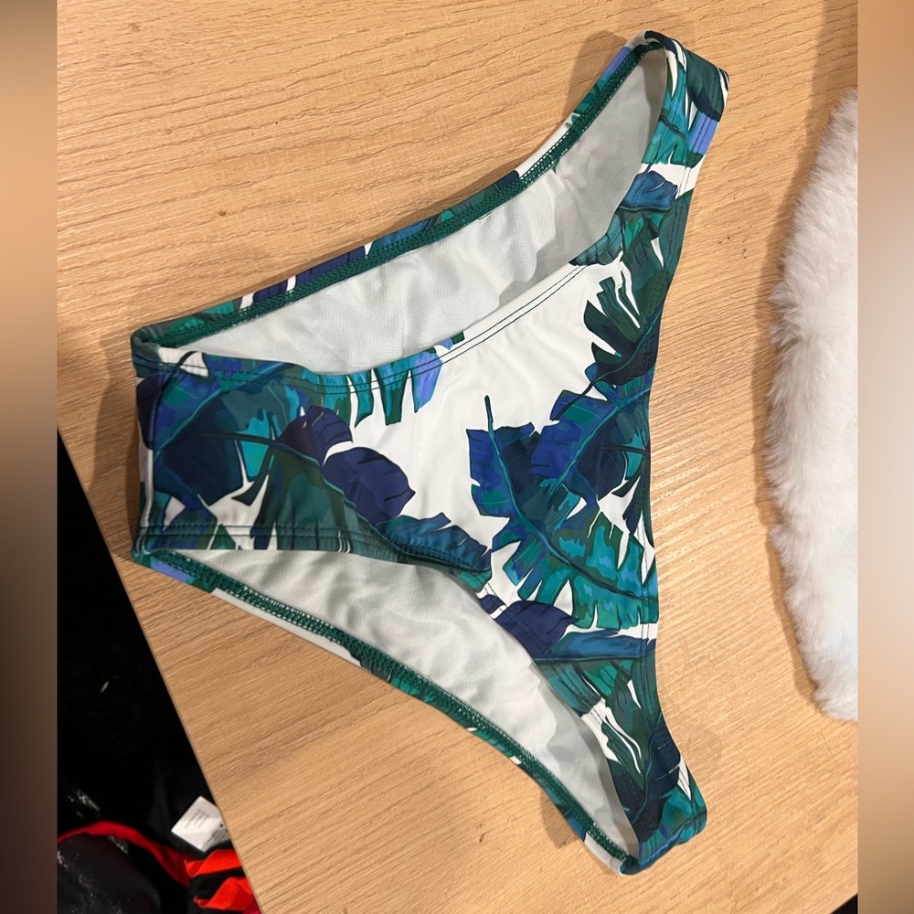 Bikini